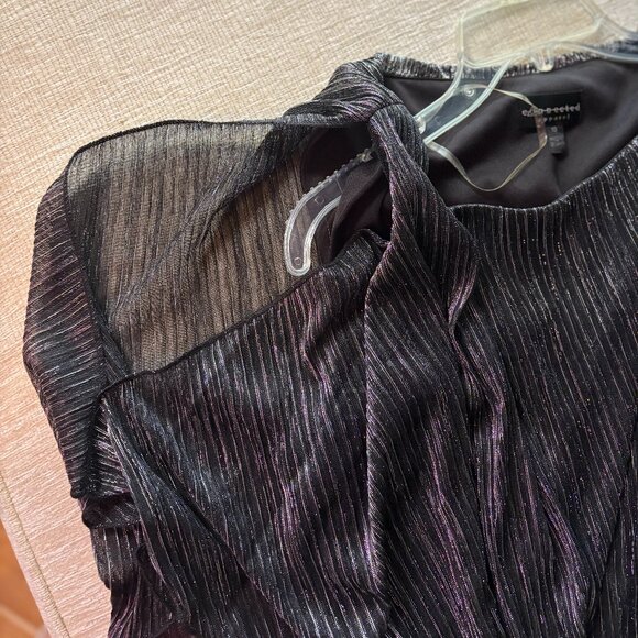 Connected Women's Black Metallic Cape-Overlay Sheath Cocktail Dress. Size 10 - Picture 11 of 14